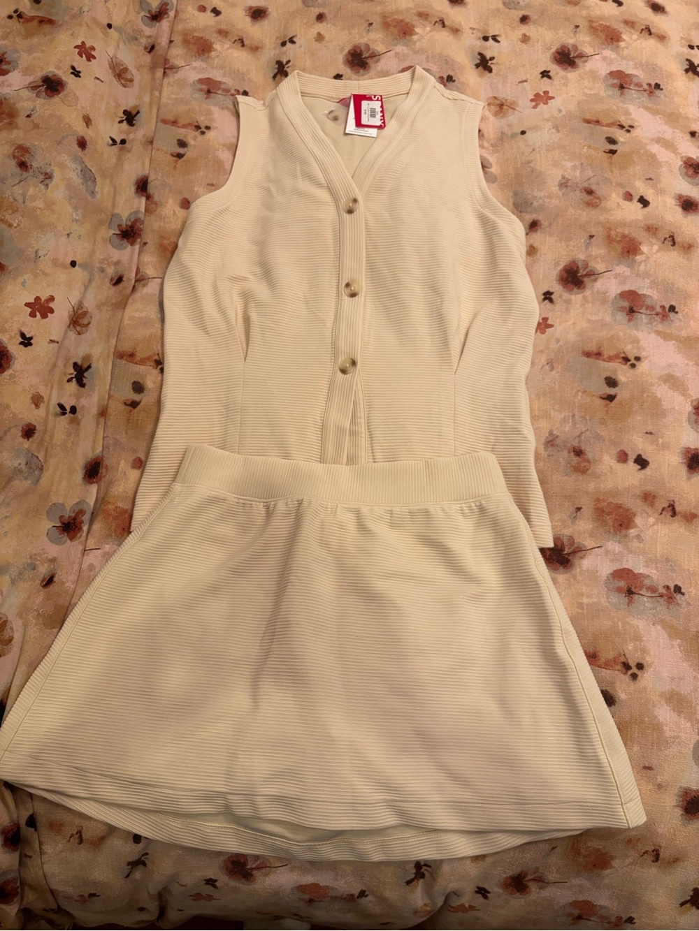 Spanx NWT Sleeveless Cream Knit Button-Front Tank and Skort Set